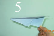 How  Paper  Airplane